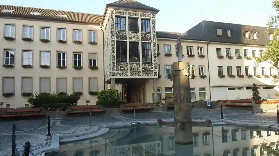 Polizeipräsenz bei Nacht in Frankenthal – Symbolbild