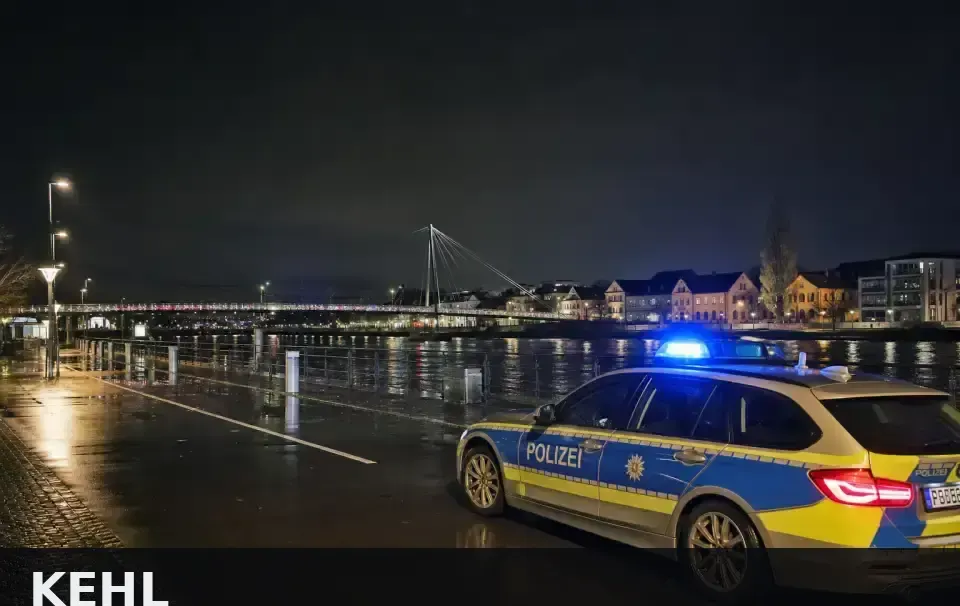 Polizeipräsenz bei Nacht in Kehl – Symbolbild