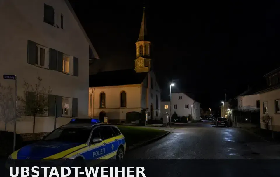 Polizeipräsenz bei Nacht in Ubstadt-Weiher – Symbolbild