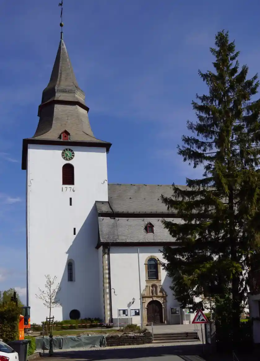 Polizeipräsenz bei Nacht in Winterberg – Symbolbild